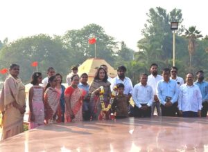 ‘नील आशा’ चे उत्साहपूर्ण वातावरणात उद्घाटन; विविध क्षेत्रातील मान्यवरांच्या शुभेच्छा